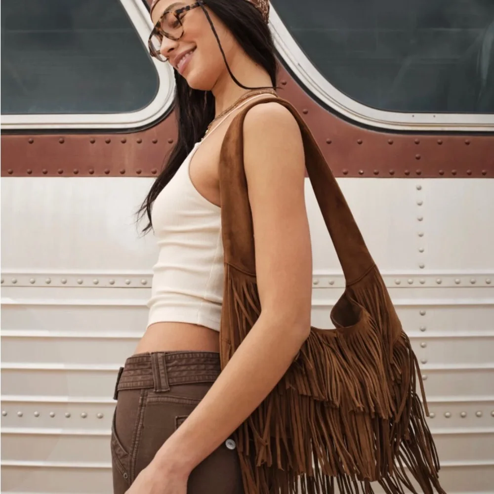 Fringe Suede Shoulder Bag - Brown